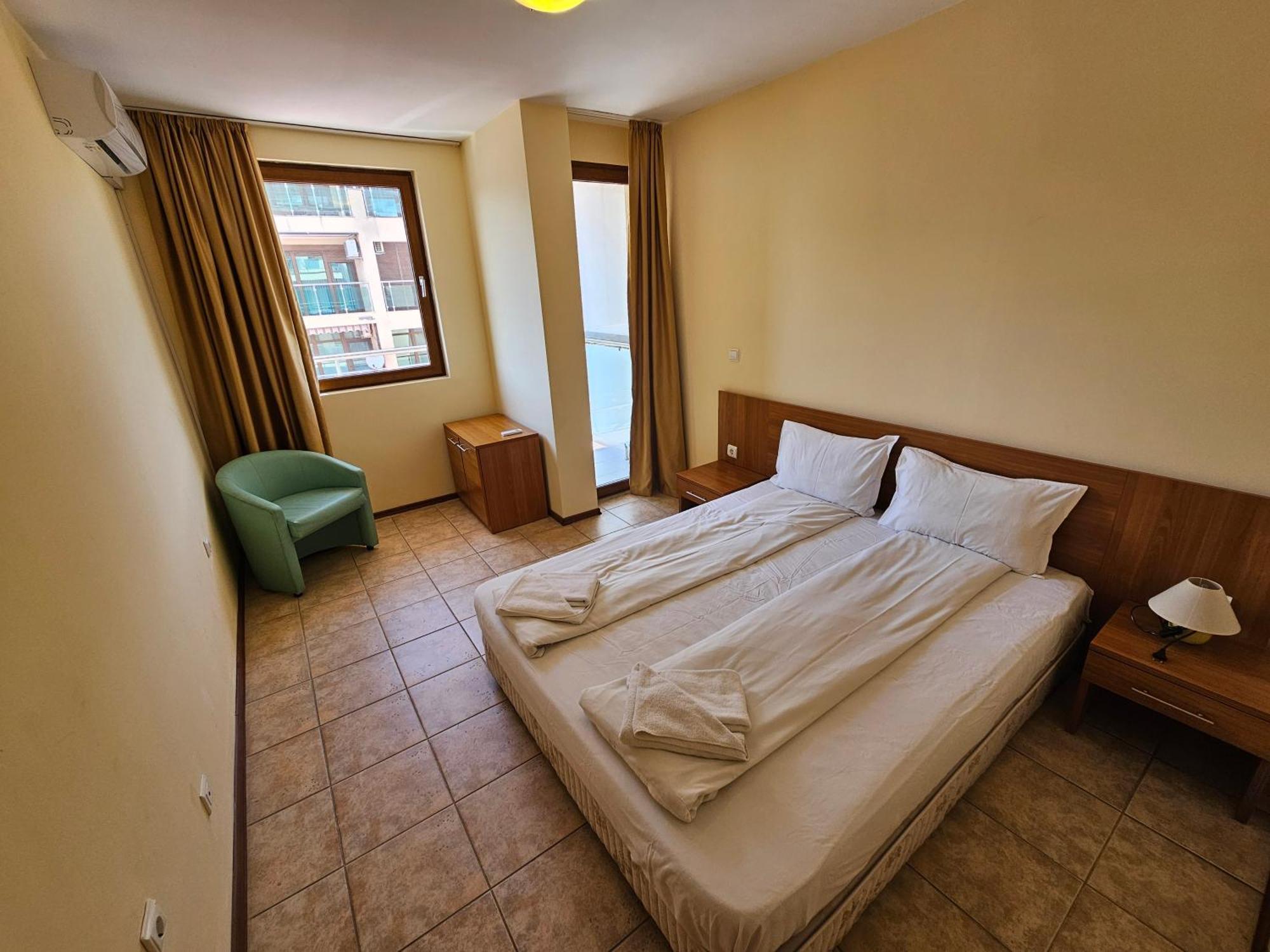 Kaya Apartments Slăntjev Brjag Exteriör bild