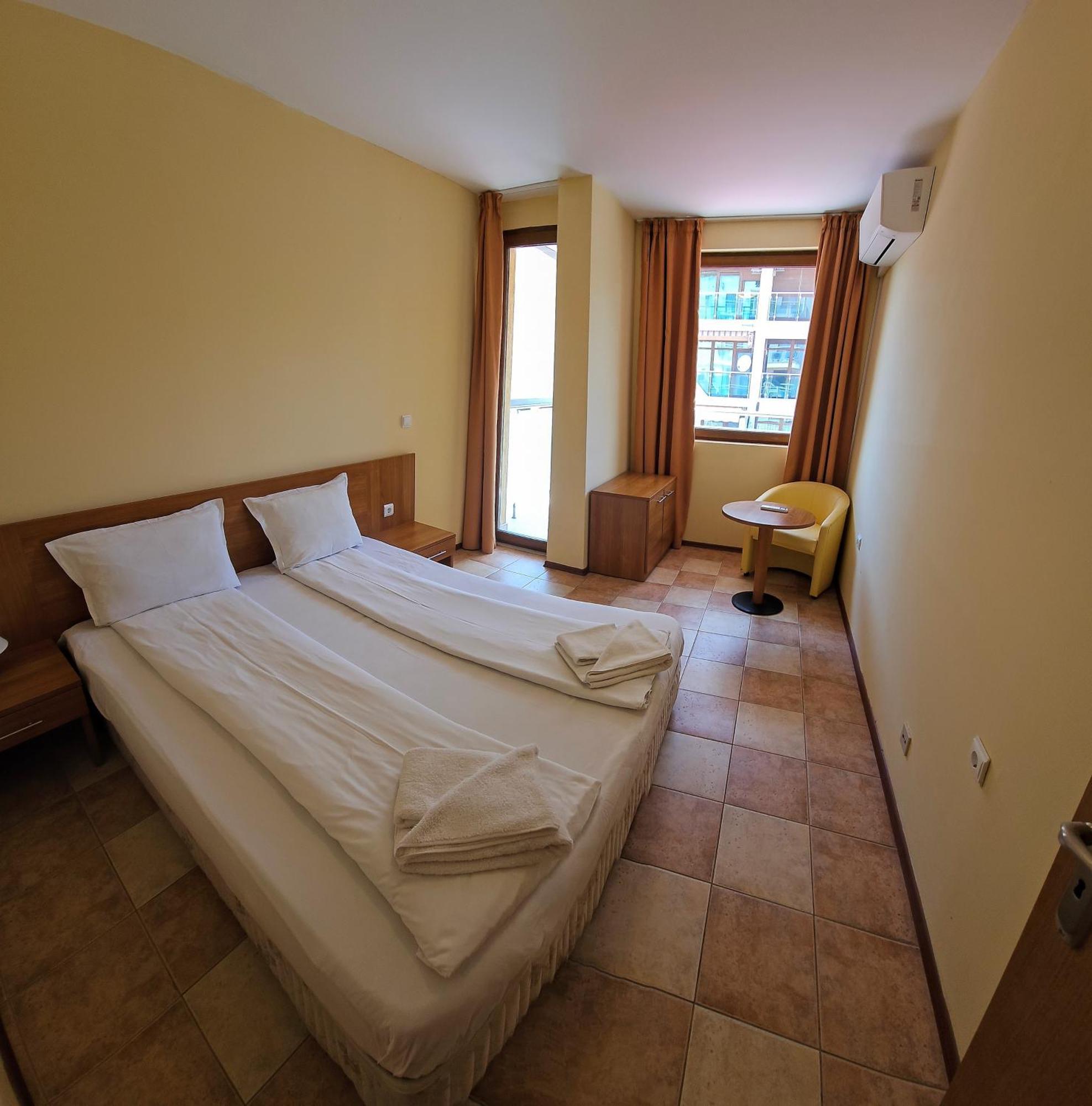 Kaya Apartments Slăntjev Brjag Exteriör bild