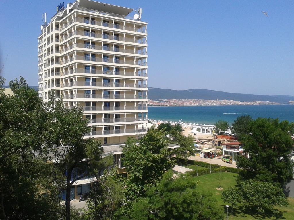 Kaya Apartments Slăntjev Brjag Rum bild