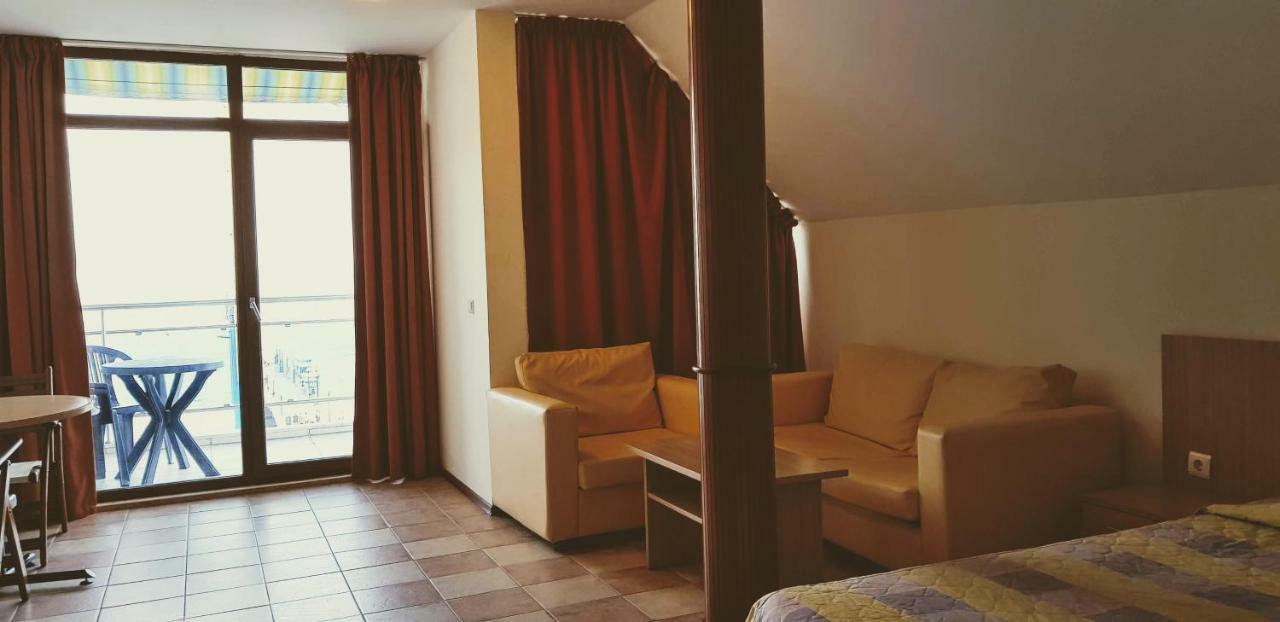 Kaya Apartments Slăntjev Brjag Exteriör bild