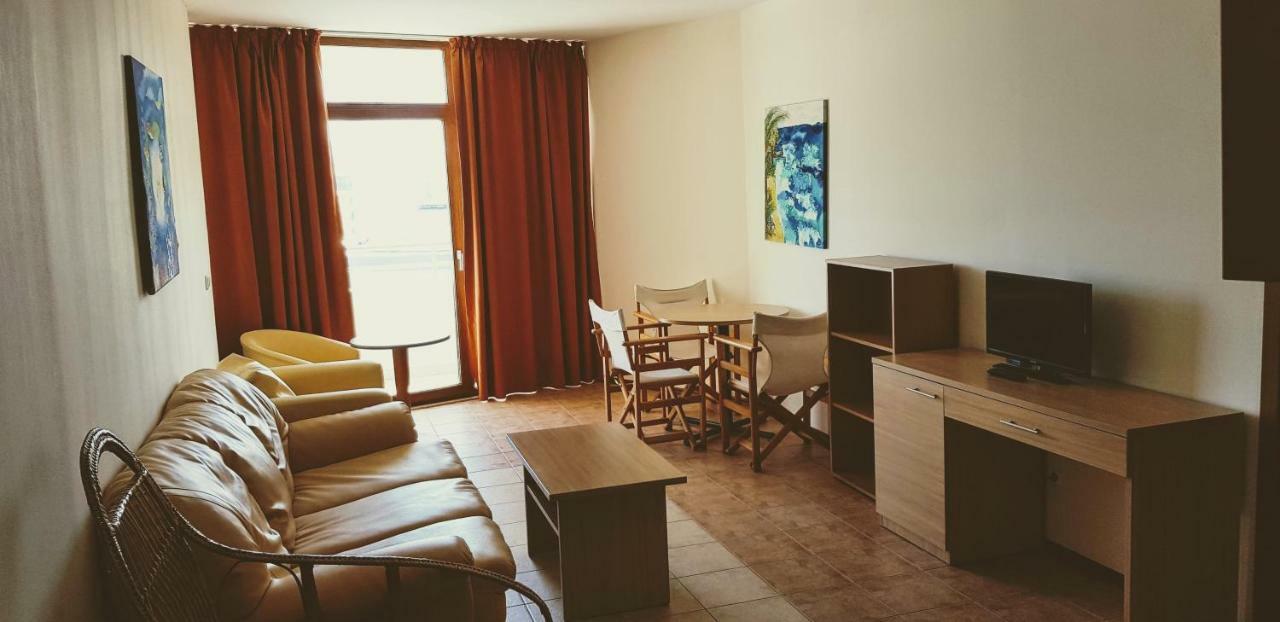 Kaya Apartments Slăntjev Brjag Exteriör bild