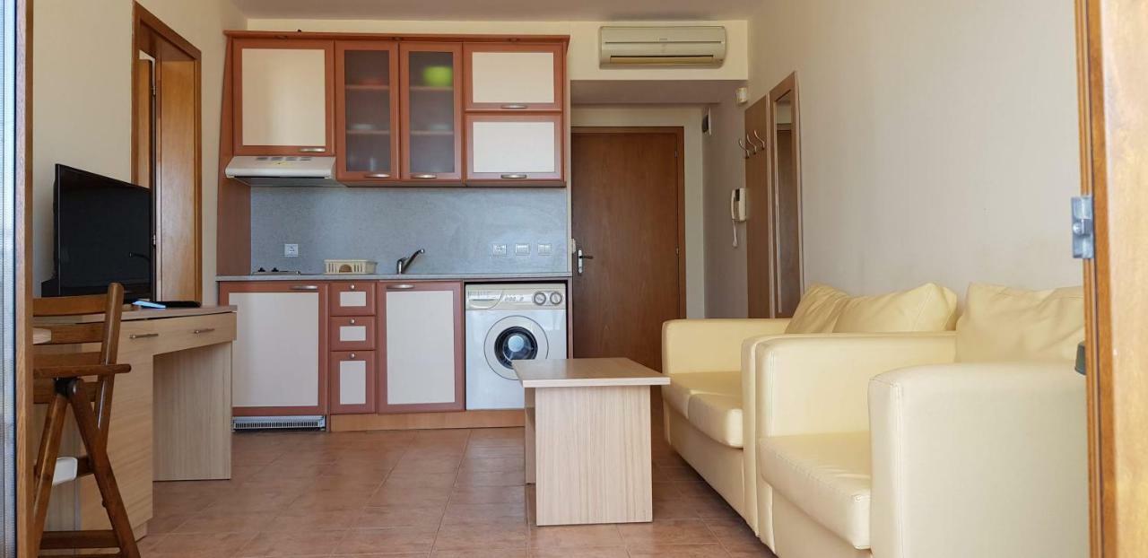 Kaya Apartments Slăntjev Brjag Exteriör bild